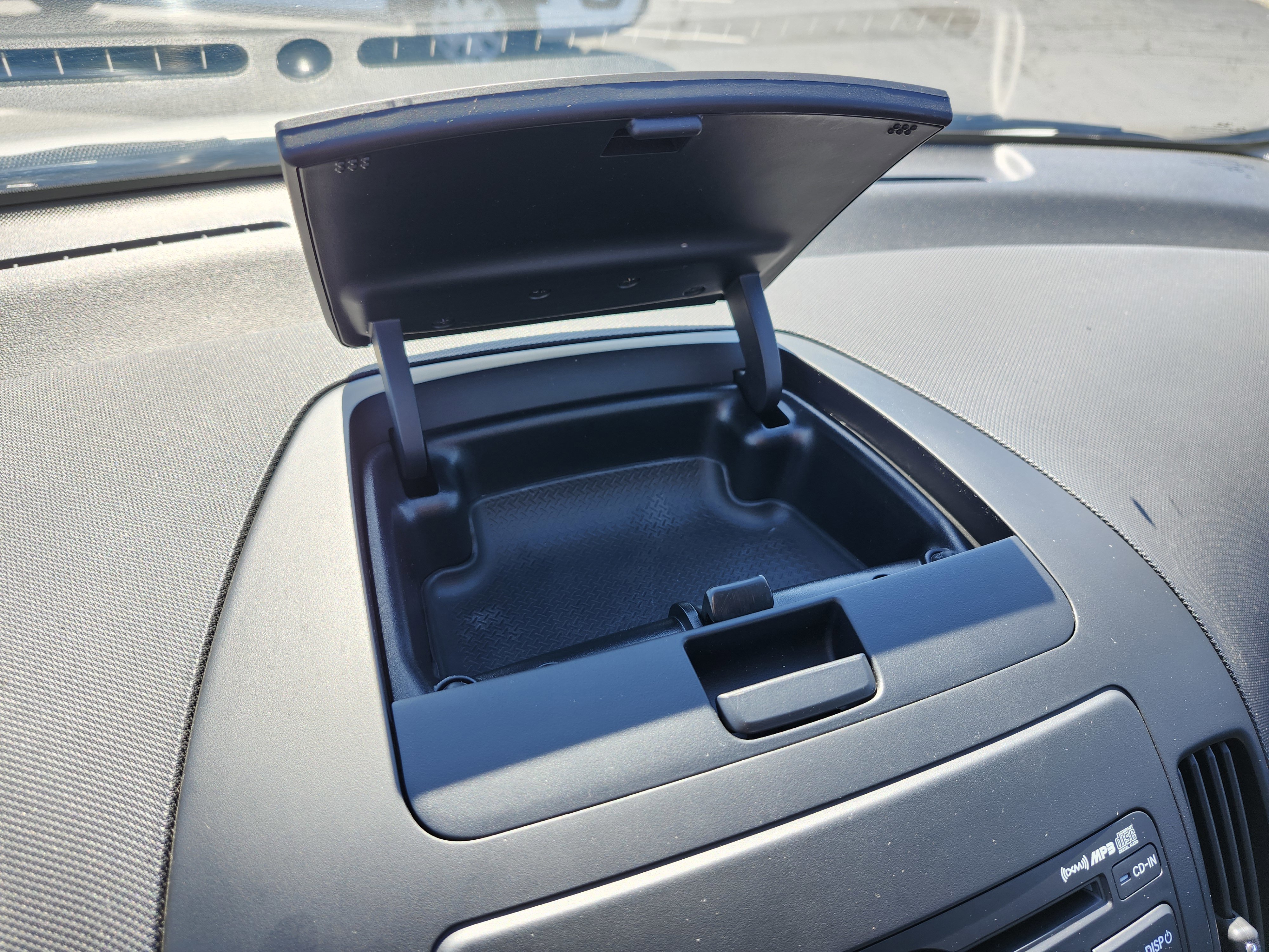 Used 2012 Hyundai Elantra GLS w/ Preferred Pkg image 28