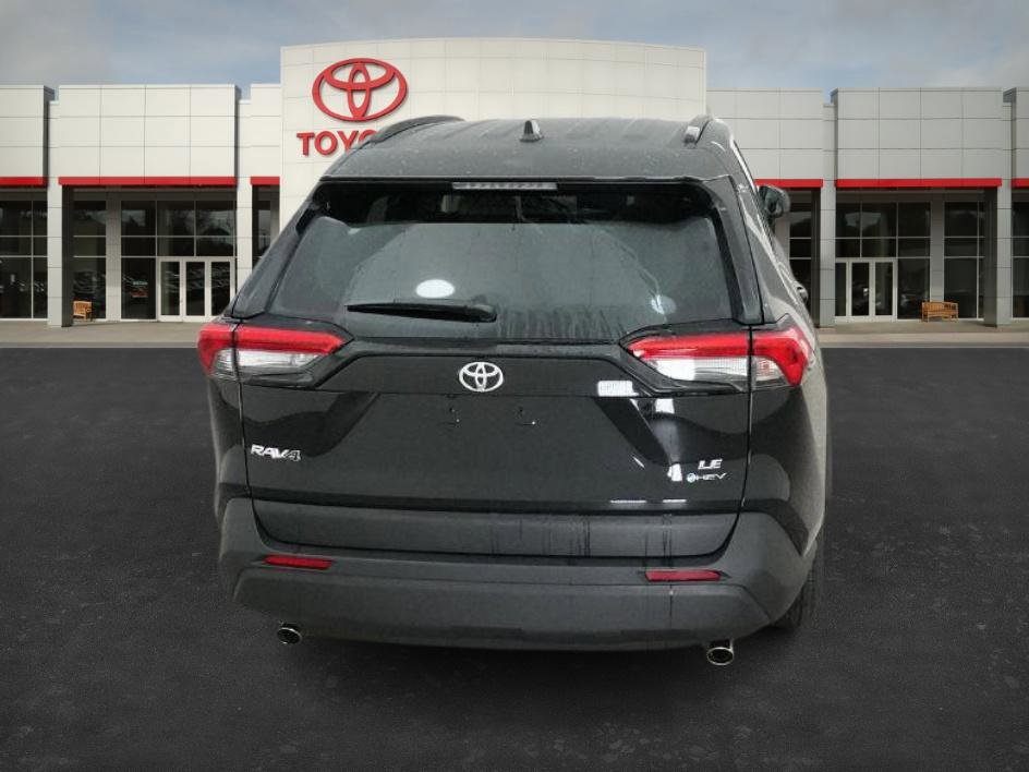 New 2025 Toyota RAV4 LE image 18