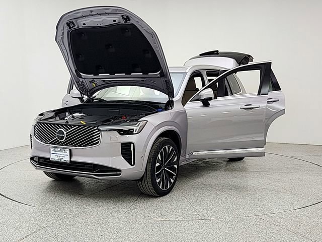 New 2026 Volvo XC90 B6 Plus w/ Protection Package image 9