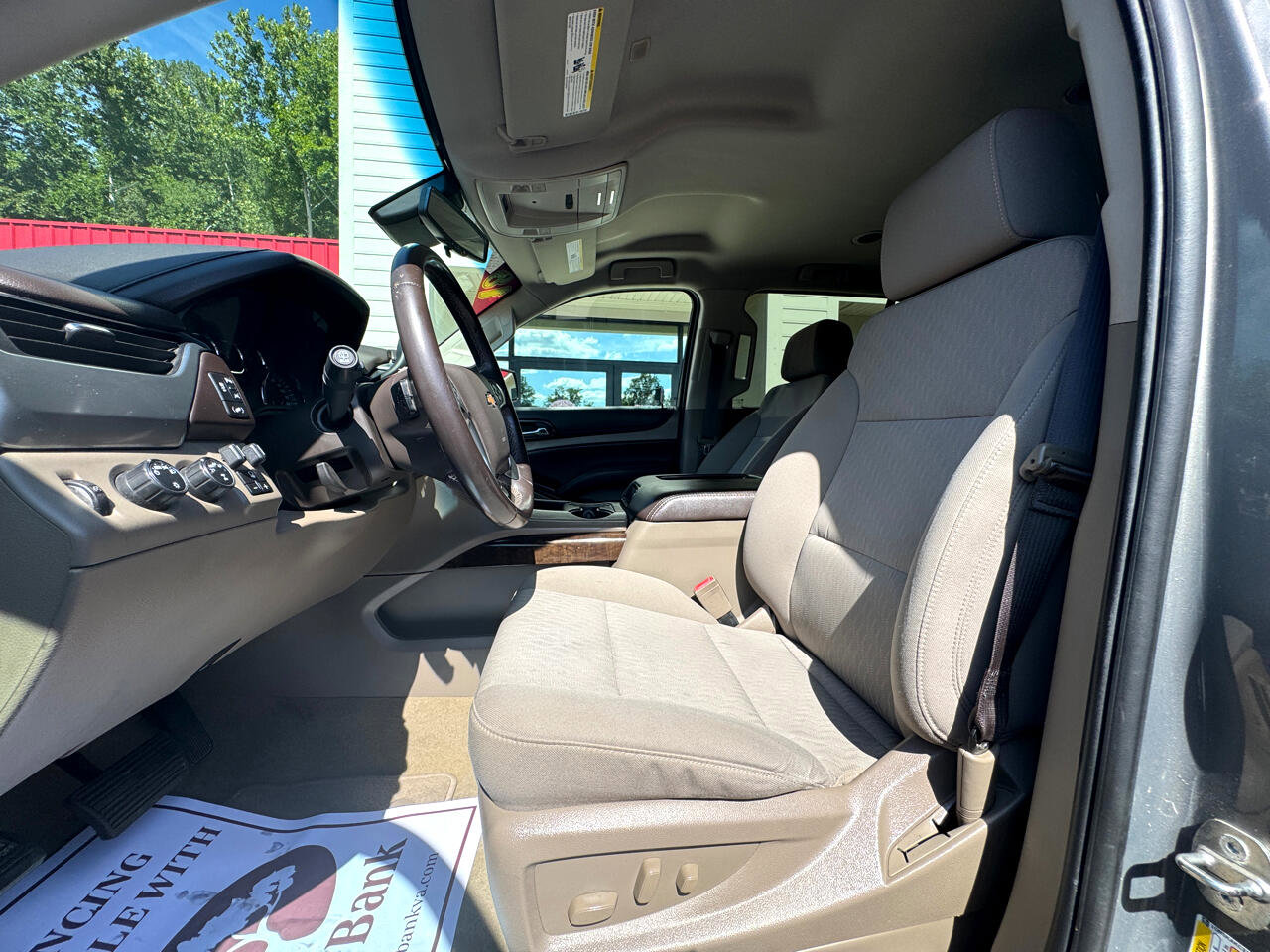 Used 2018 Chevrolet Tahoe LS w/ All-Season Package image 11