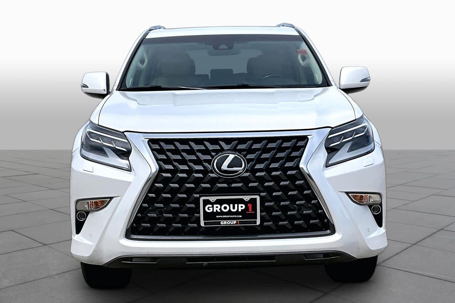 Used 2020 Lexus GX 460 Luxury w/ Accessory Package AWD/4WD image 4