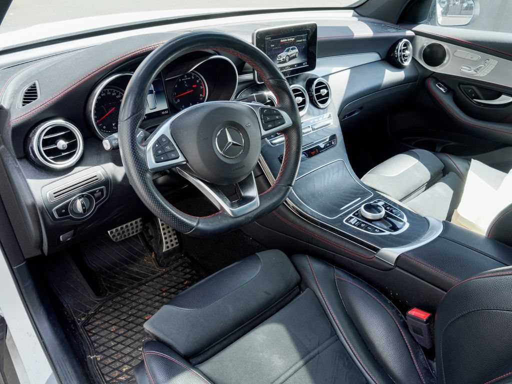 Used 2019 Mercedes-Benz GLC 43 AMG 4MATIC image 3