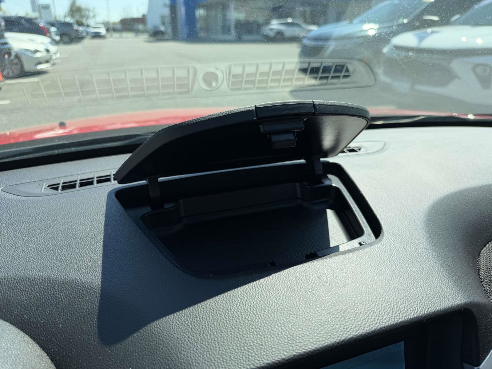 Used 2014 Chevrolet Cruze LT w/ RS Package FWD image 20