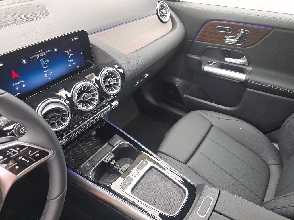 New 2026 Mercedes-Benz GLA 250 4MATIC image 29
