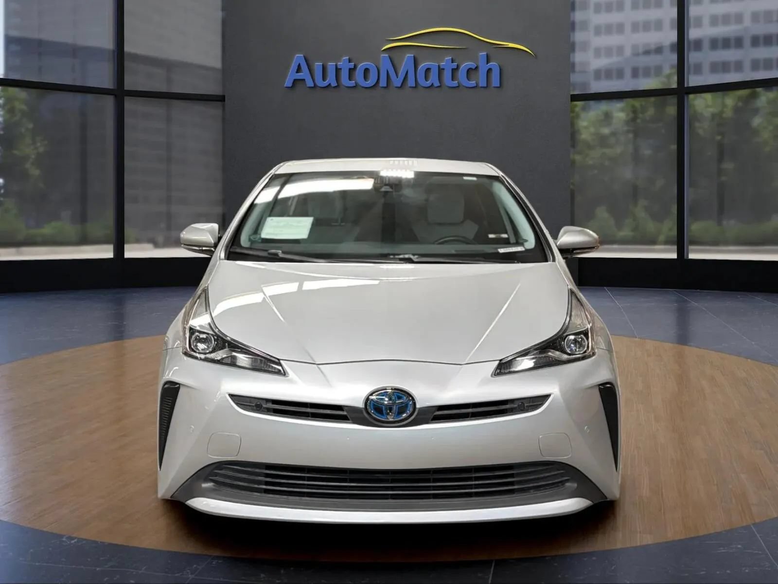 Used 2019 Toyota Prius Limited w/ Carpet Mat Package FWD image 3