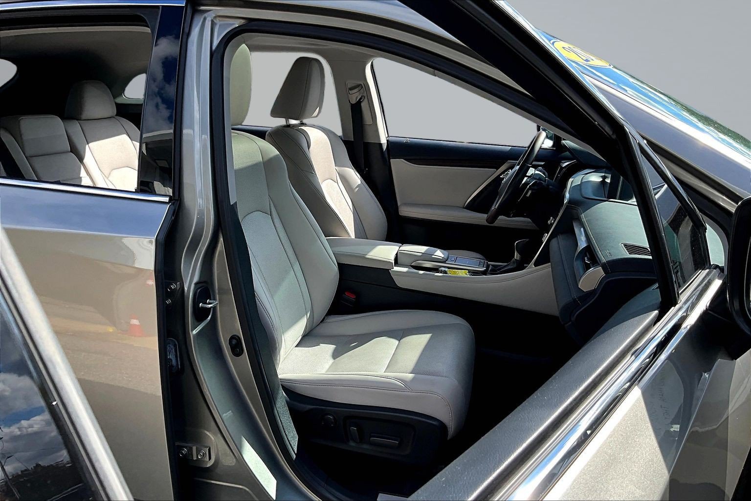 Used 2020 Lexus RX 350 FWD w/ Premium Package image 27