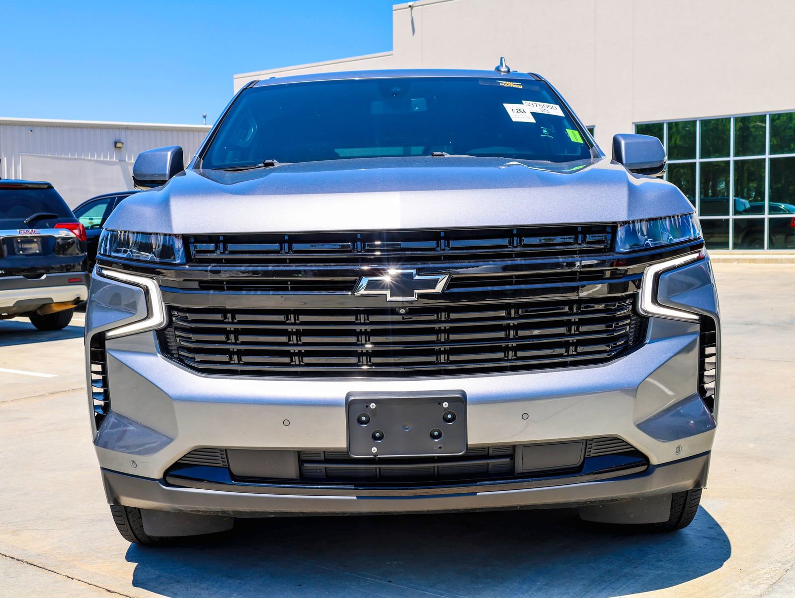 Used 2022 Chevrolet Tahoe RST w/ Luxury Package RWD image 3