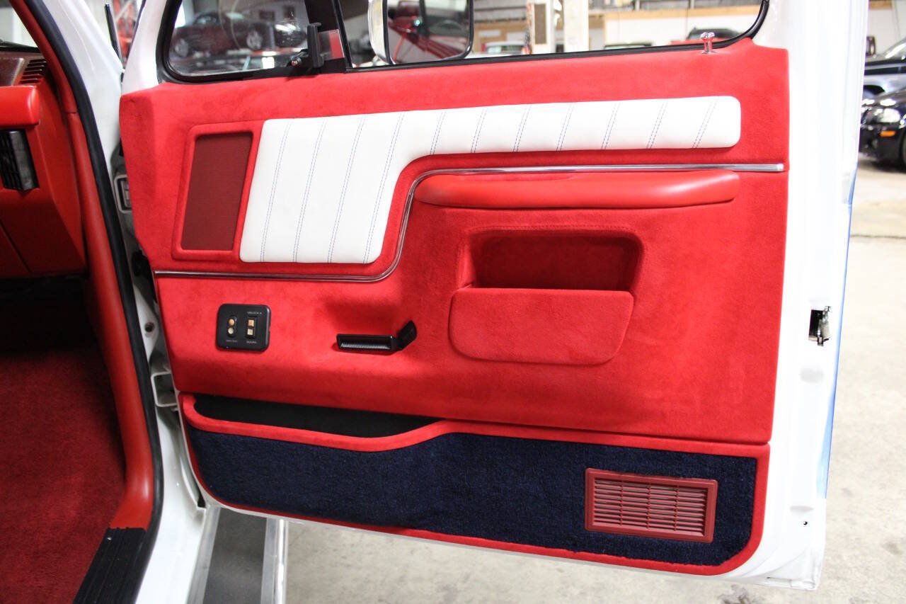 Used 1988 Ford Bronco AWD/4WD image 24