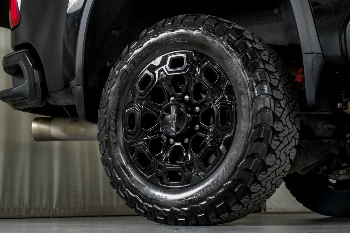 Used 2022 Chevrolet Silverado 2500 LTZ w/ LTZ Plus Package image 54