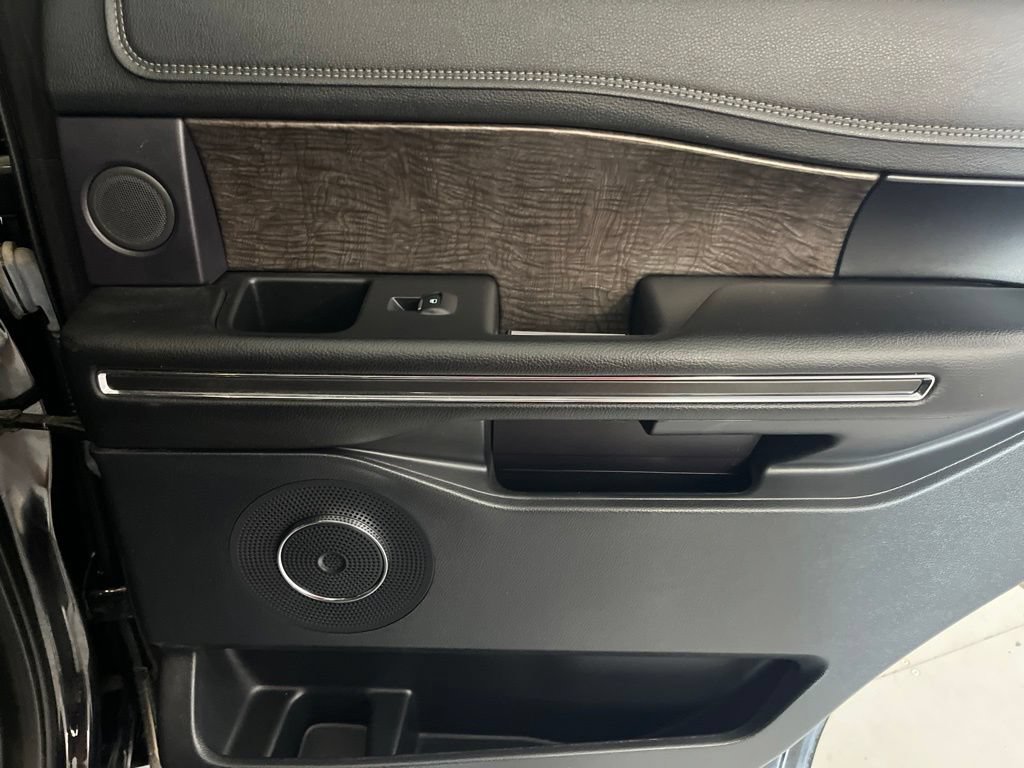 Used 2019 Ford Expedition Limited AWD/4WD image 57