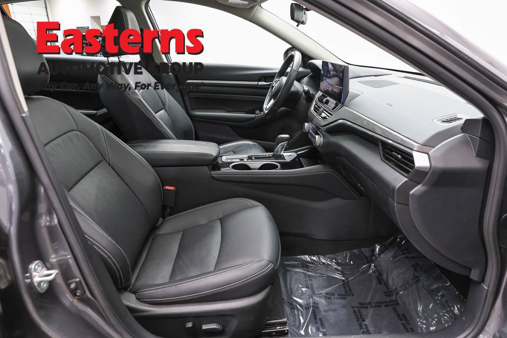 Used 2023 Nissan Altima 2.5 SL AWD/4WD image 24