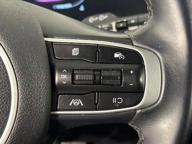 Used 2024 Kia Sportage EX FWD image 26