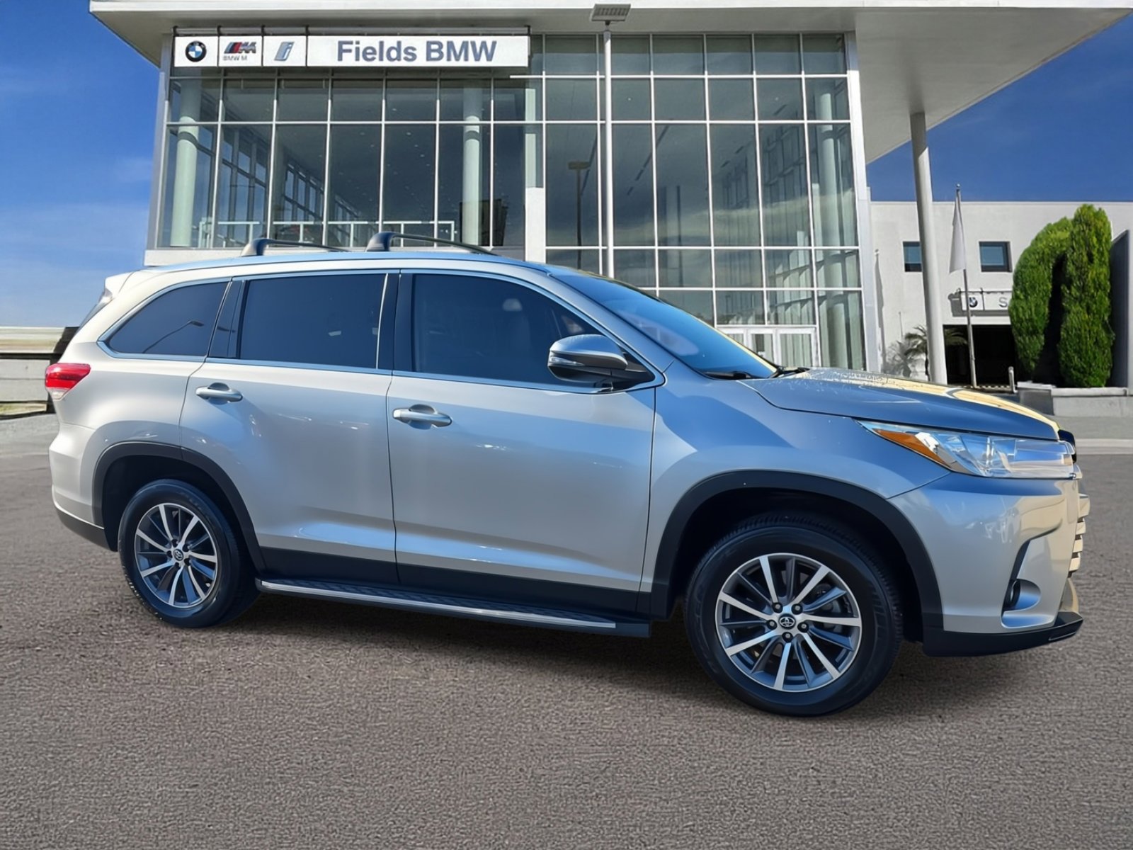 Used 2019 Toyota Highlander XLE