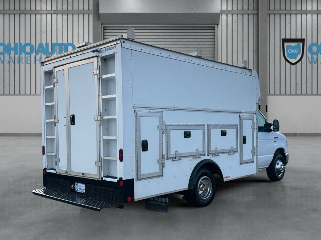 Used 2019 Ford E-350 and Econoline 350 Super Duty w/ Power Windows & Locks Group RWD image 8