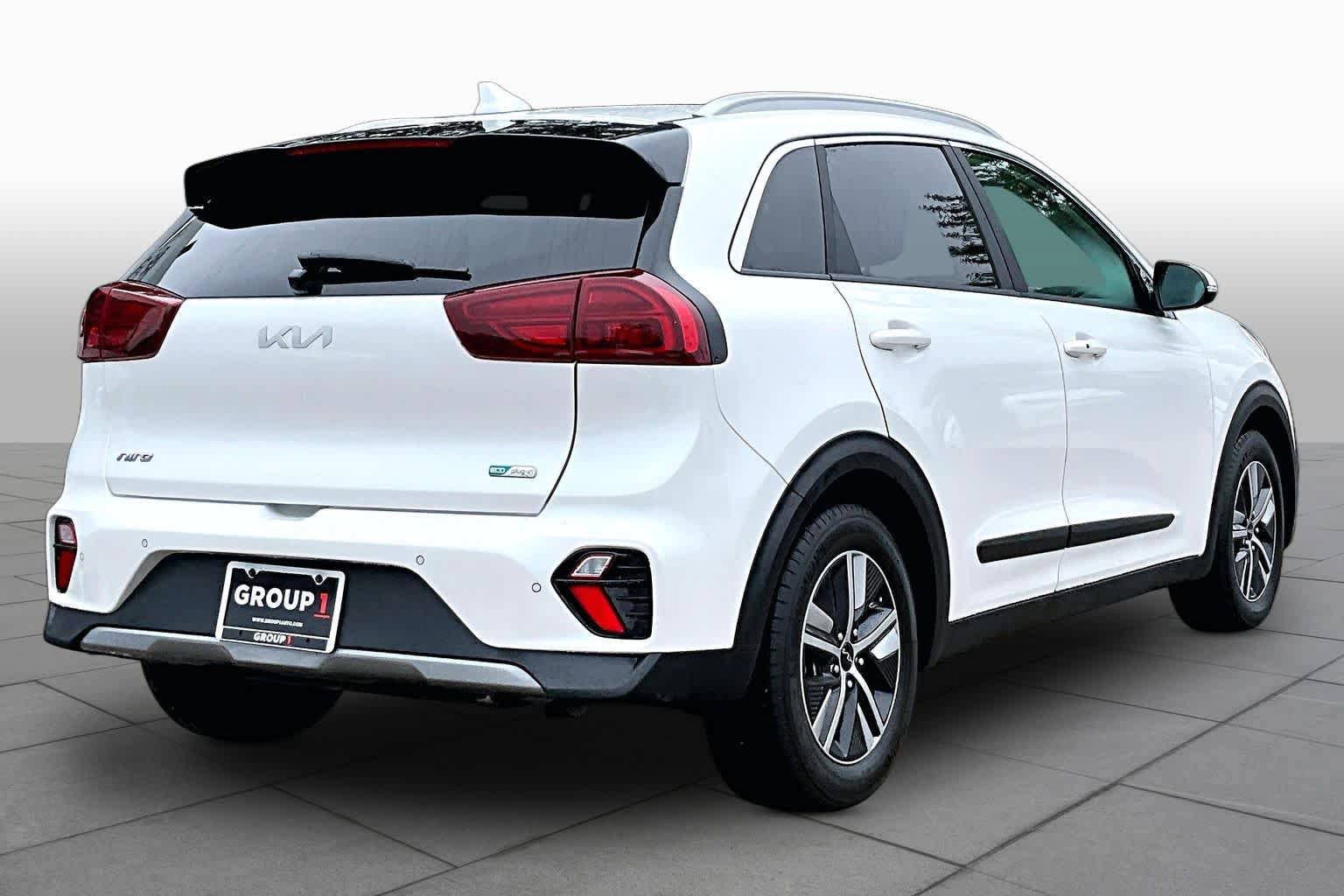 Used 2022 Kia Niro EX Premium FWD image 13