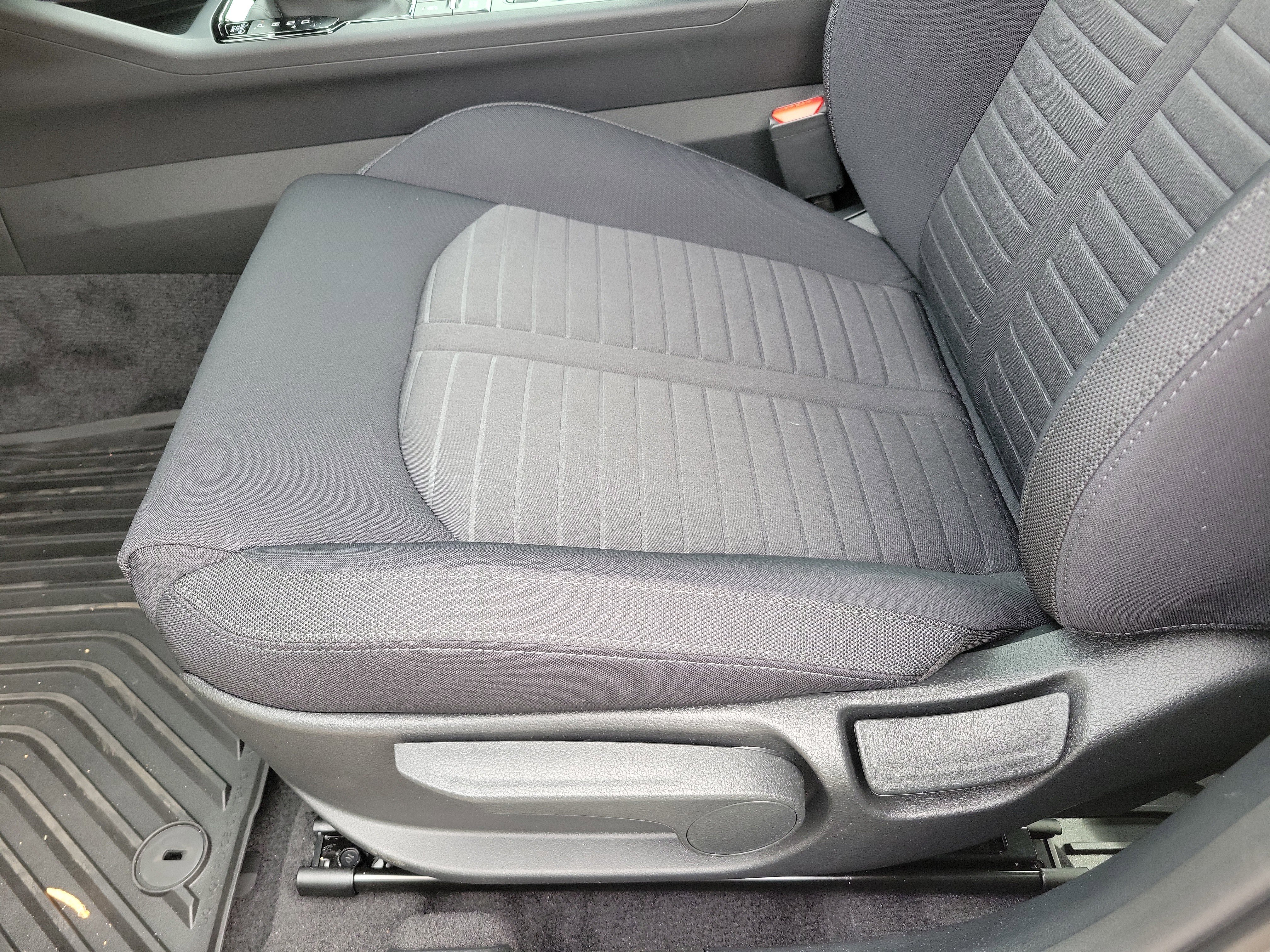 New 2026 Kia K5 LXS FWD image 5