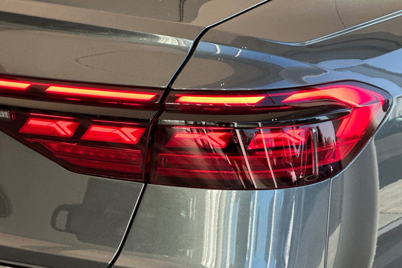 Used 2023 Audi S8 w/ S8 Comfort Plus Package image 50