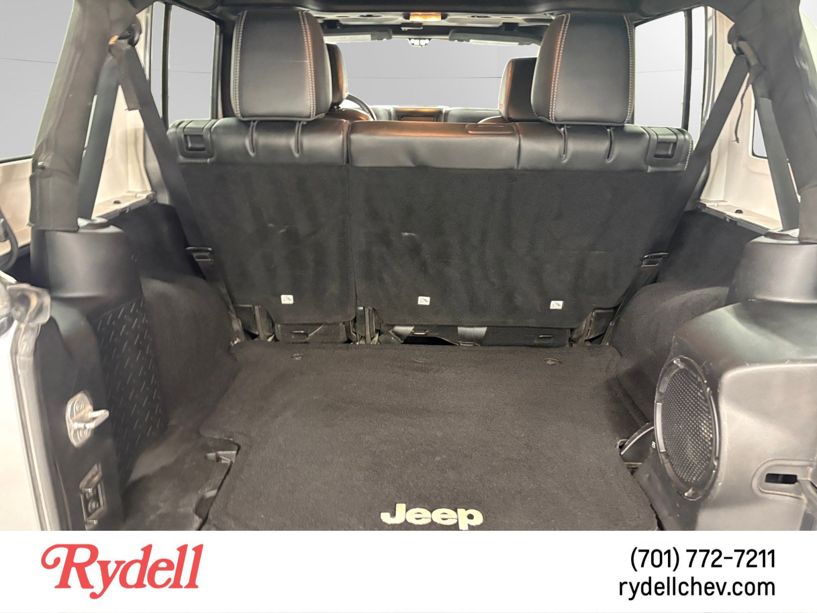 Used 2013 Jeep Wrangler Unlimited Sport AWD/4WD image 18