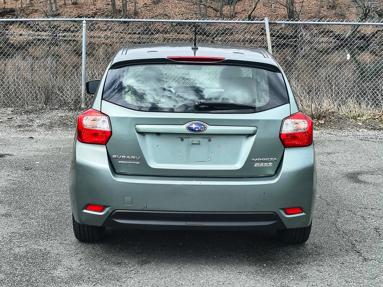 Used 2015 Subaru Impreza 2.0i image 6