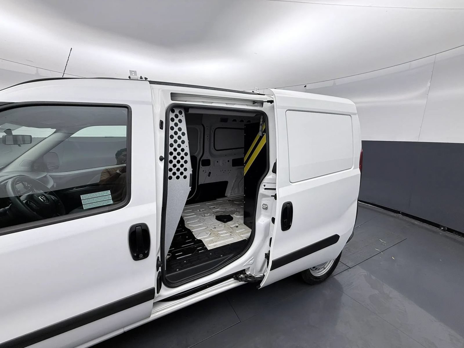 Used 2019 RAM ProMaster City Tradesman FWD image 28