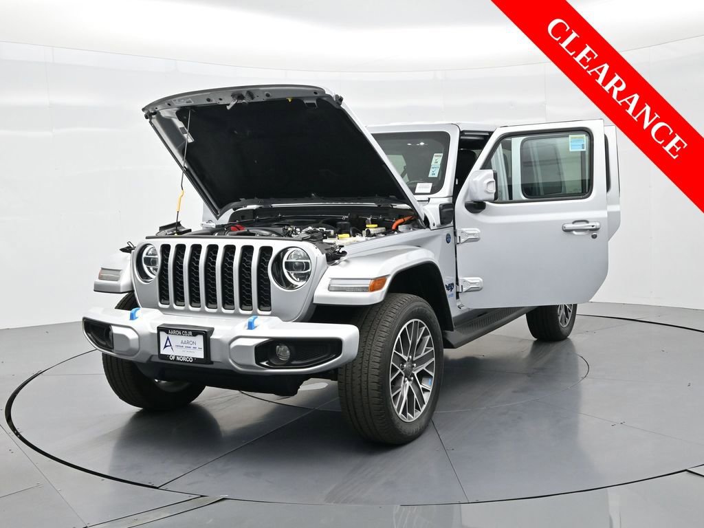Used 2022 Jeep Wrangler Unlimited Sahara image 39
