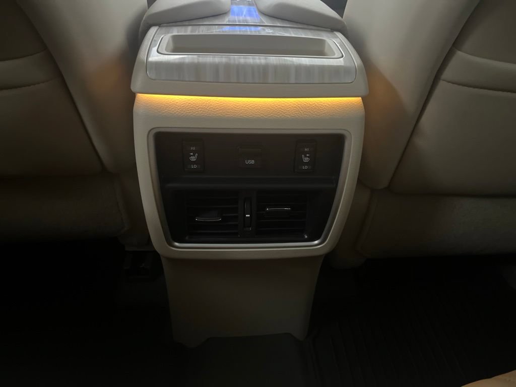 Used 2016 Nissan Murano Platinum AWD/4WD image 31