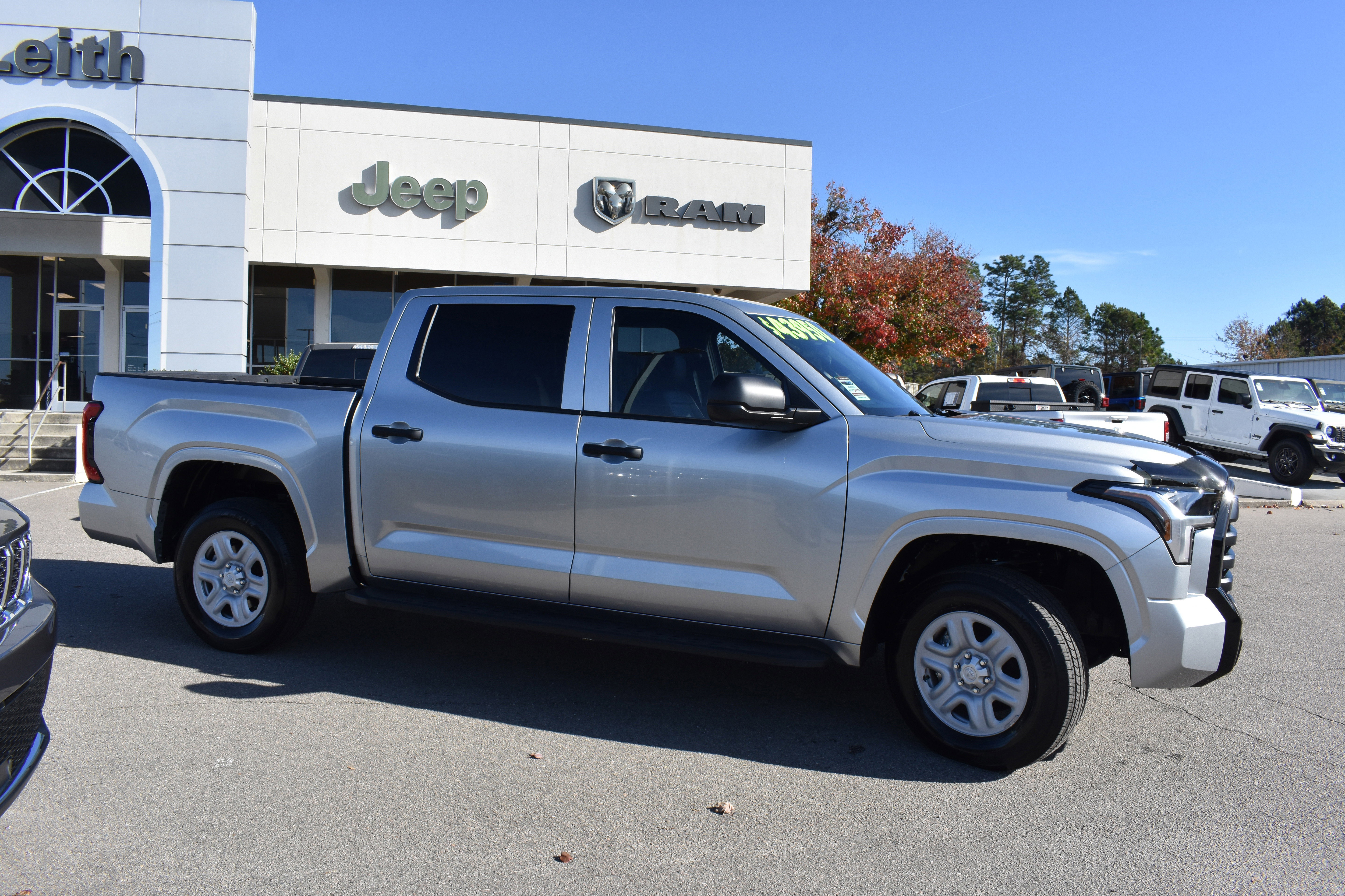 Used 2025 Toyota Tundra SR image 10
