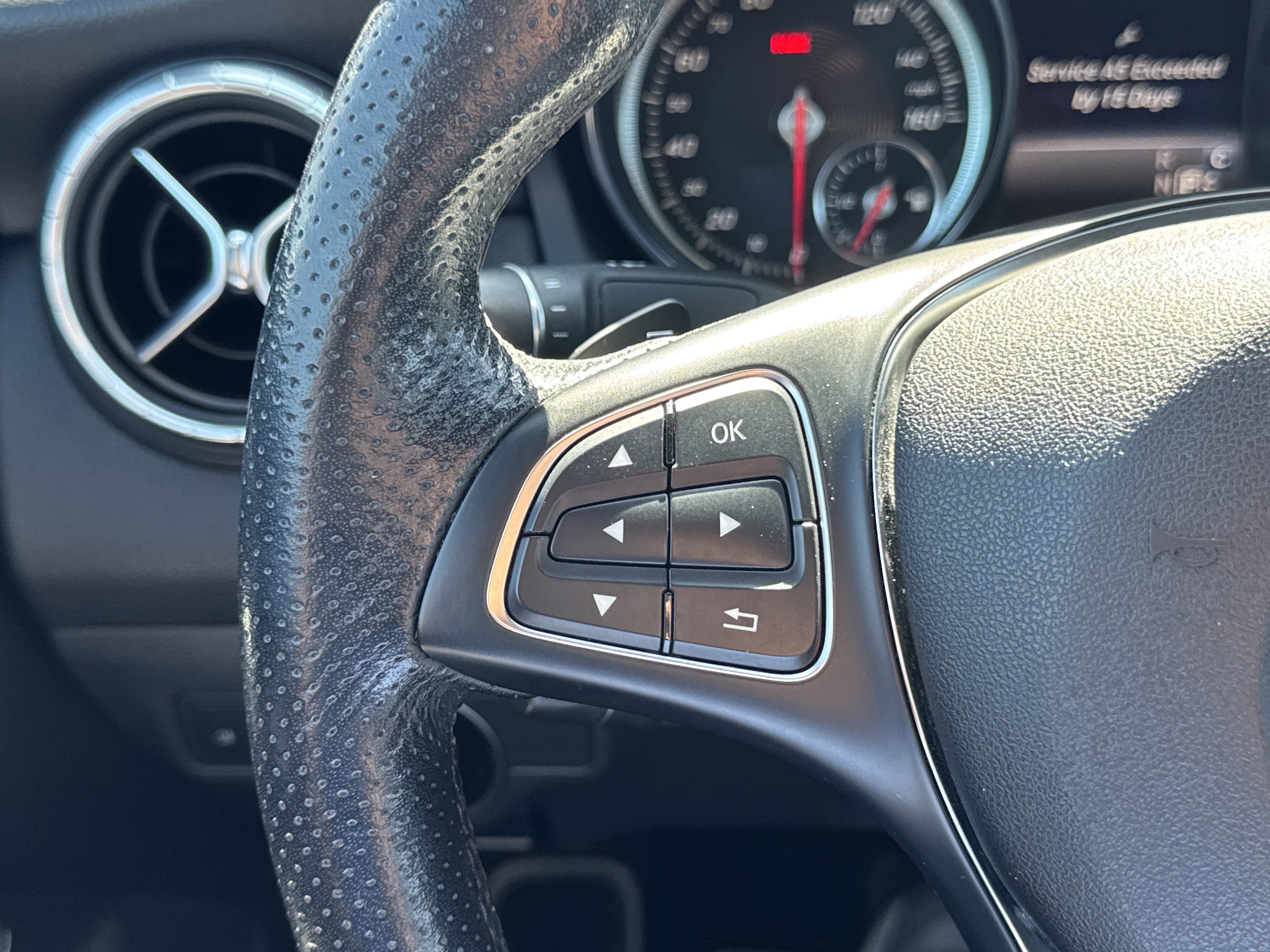 Used 2019 Mercedes-Benz CLA 250 image 14