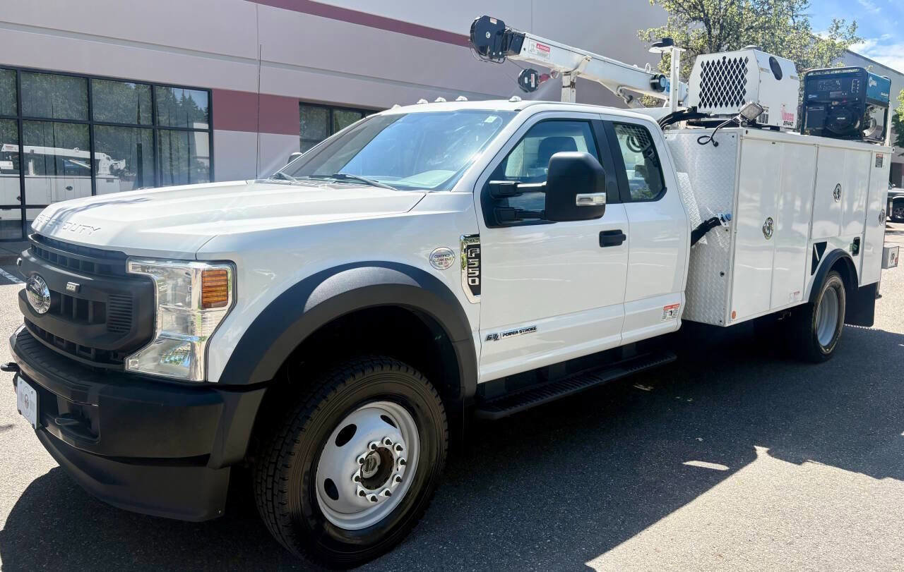 Used 2020 Ford F550 4x4 SuperCab Super Duty image 3