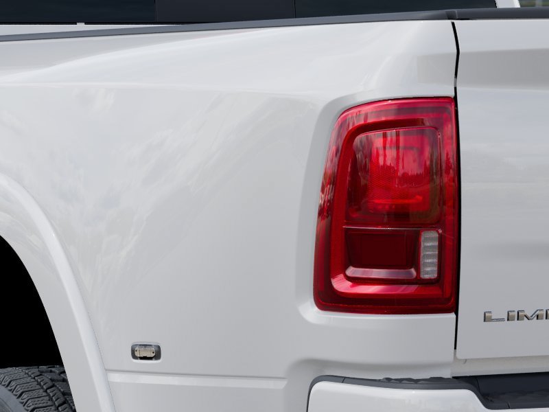 New 2026 RAM 3500 Limited AWD/4WD image 9