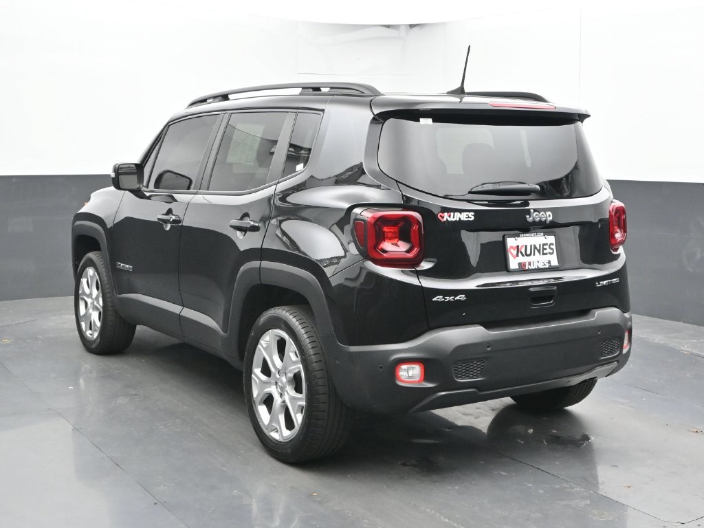 Used 2023 Jeep Renegade Limited w/ Limited Elite Group AWD/4WD image 11