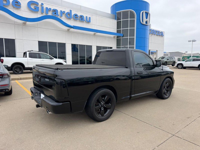 Used 2014 RAM 1500 Express image 2