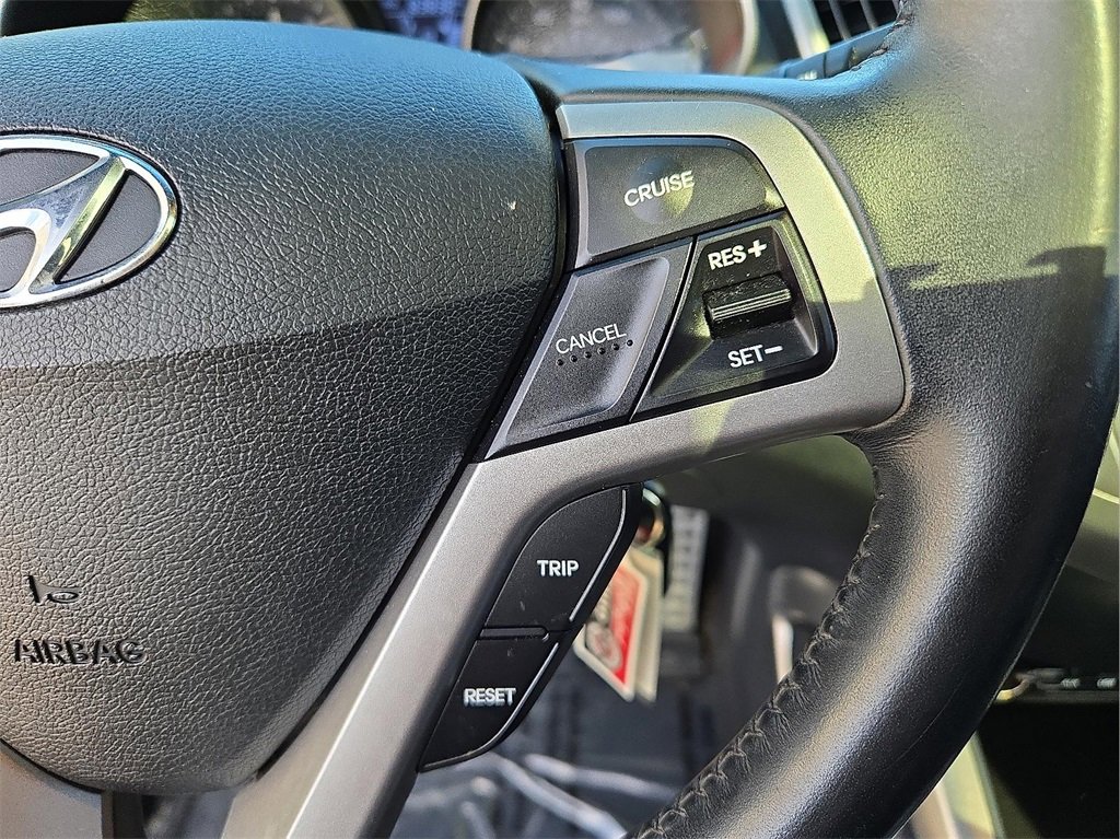 Used 2016 Hyundai Veloster Base w/ Option Group 02 image 23