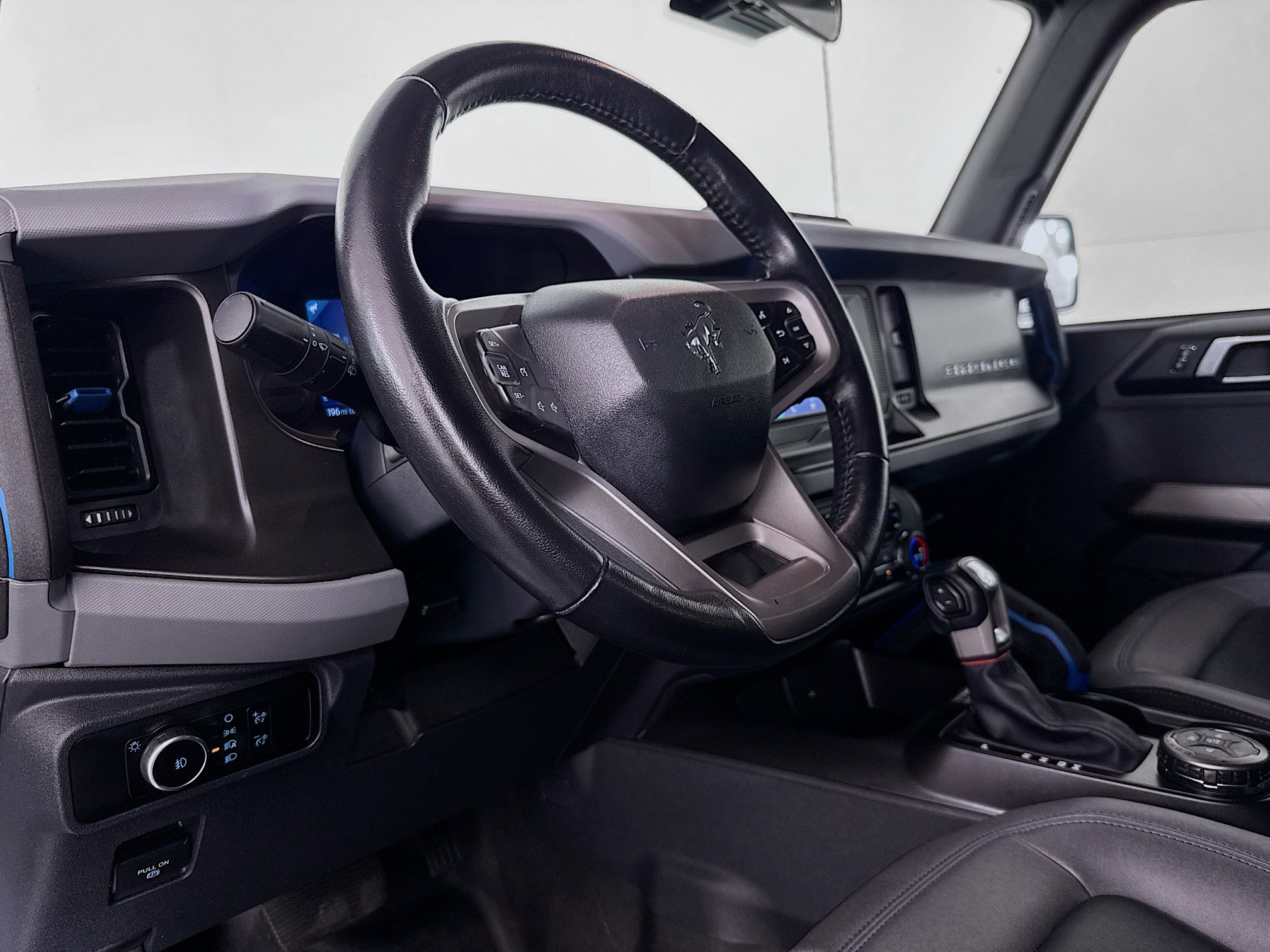 Used 2023 Ford Bronco Black Diamond image 22