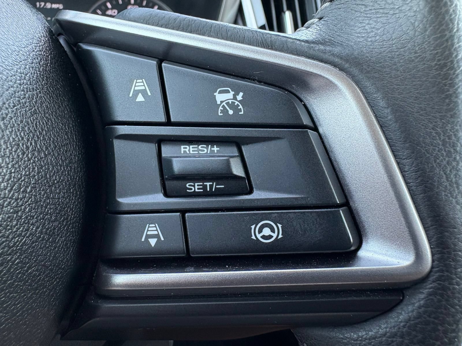 Certified 2023 Subaru Legacy Limited AWD/4WD image 16
