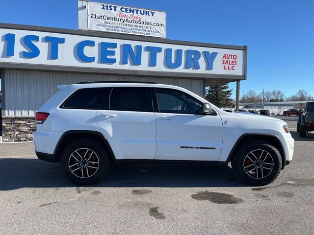 Used 2019 Jeep Grand Cherokee Trailhawk w/ Trailhawk Luxury Group AWD/4WD image 15