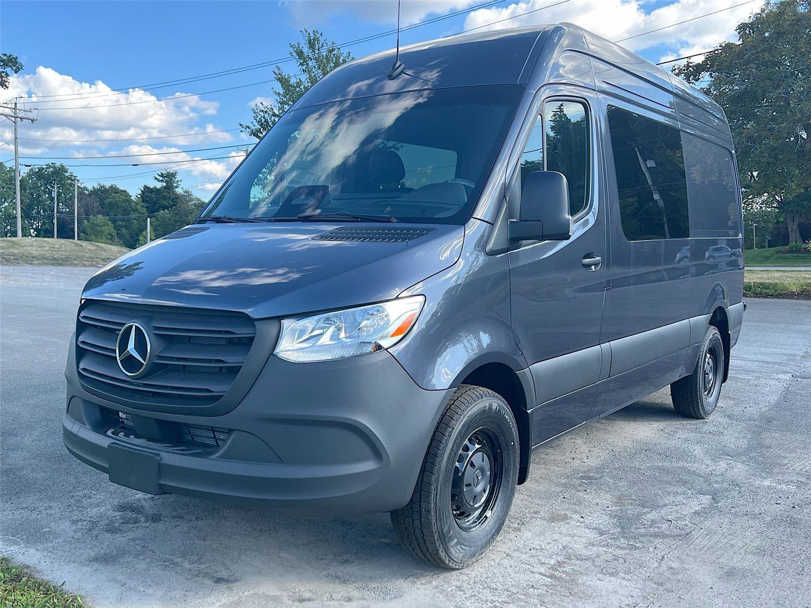 New 2025 Mercedes-Benz Sprinter 2500 image 2