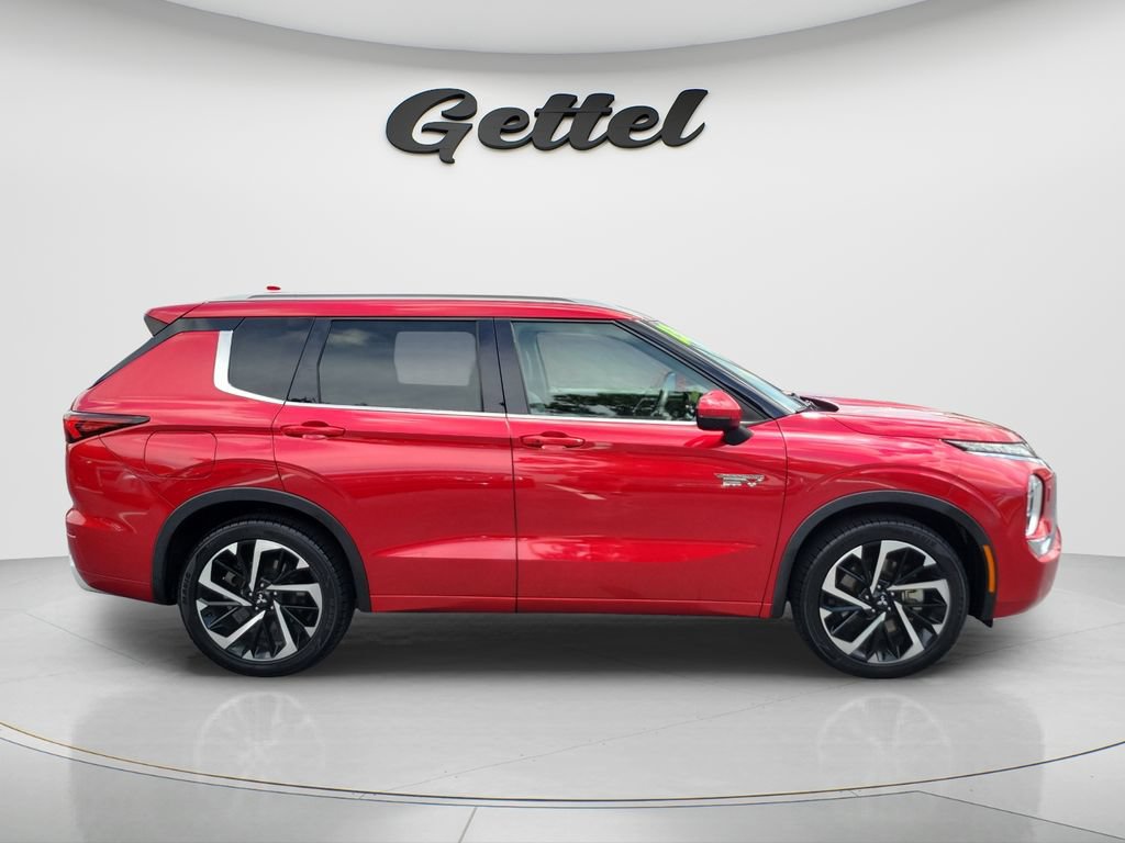 Used 2023 Mitsubishi Outlander SEL AWD/4WD image 4