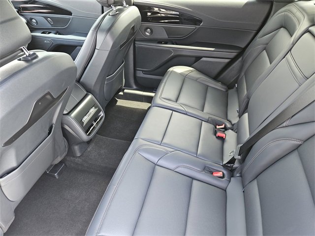 Certified 2024 Lincoln Nautilus Premier w/ Equipment Group 102A image 29