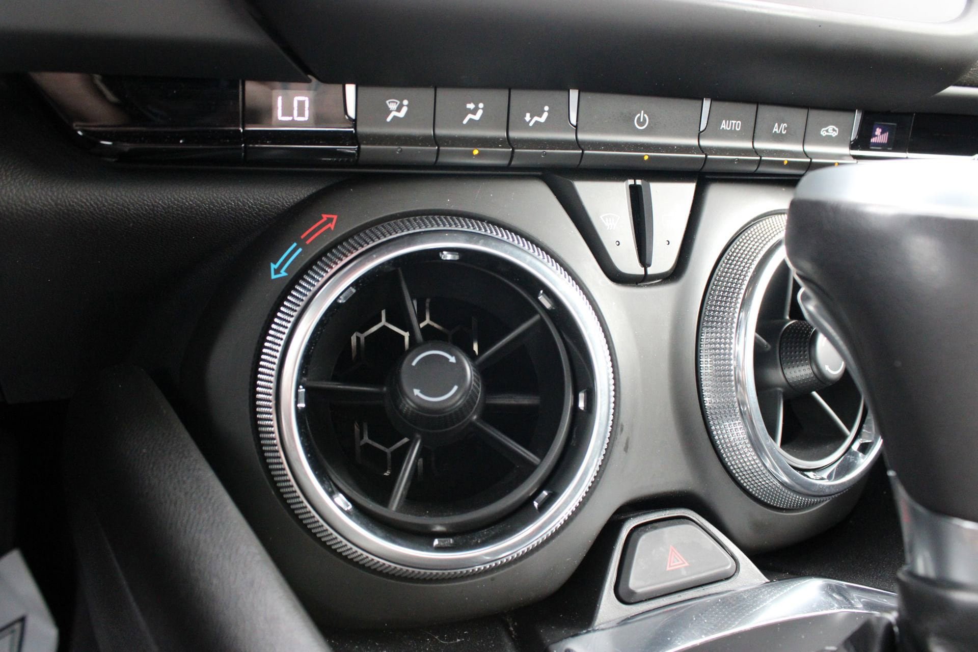 Used 2022 Chevrolet Camaro LT image 41