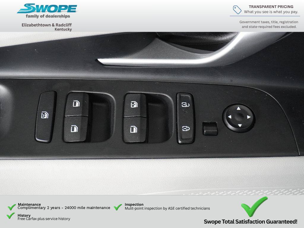 Certified 2024 Hyundai Elantra Limited FWD image 14