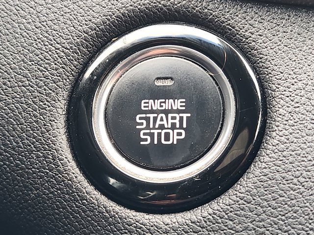 Used 2018 Kia Sorento SX image 21