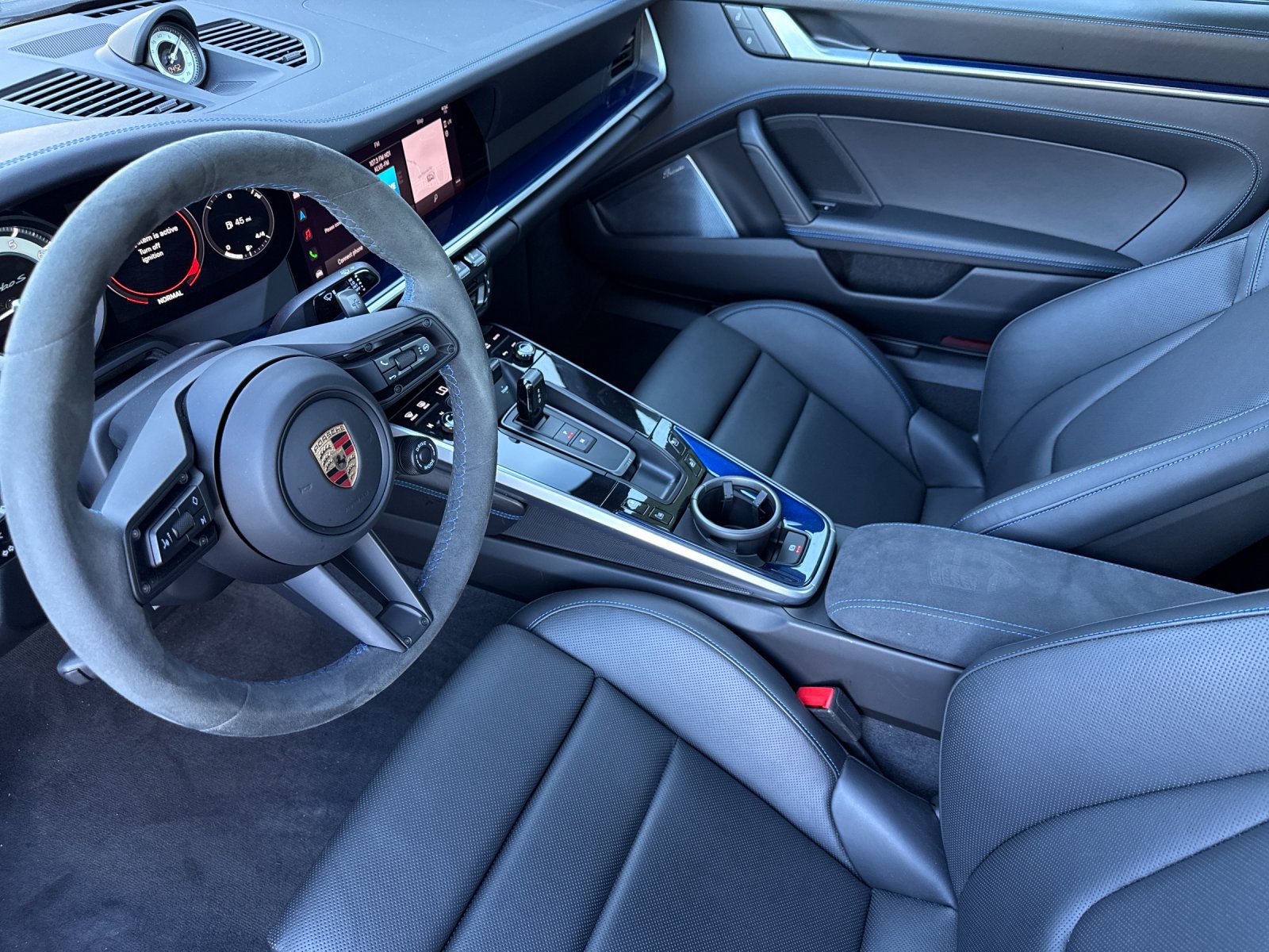 Certified 2025 Porsche 911 Turbo S AWD/4WD image 4