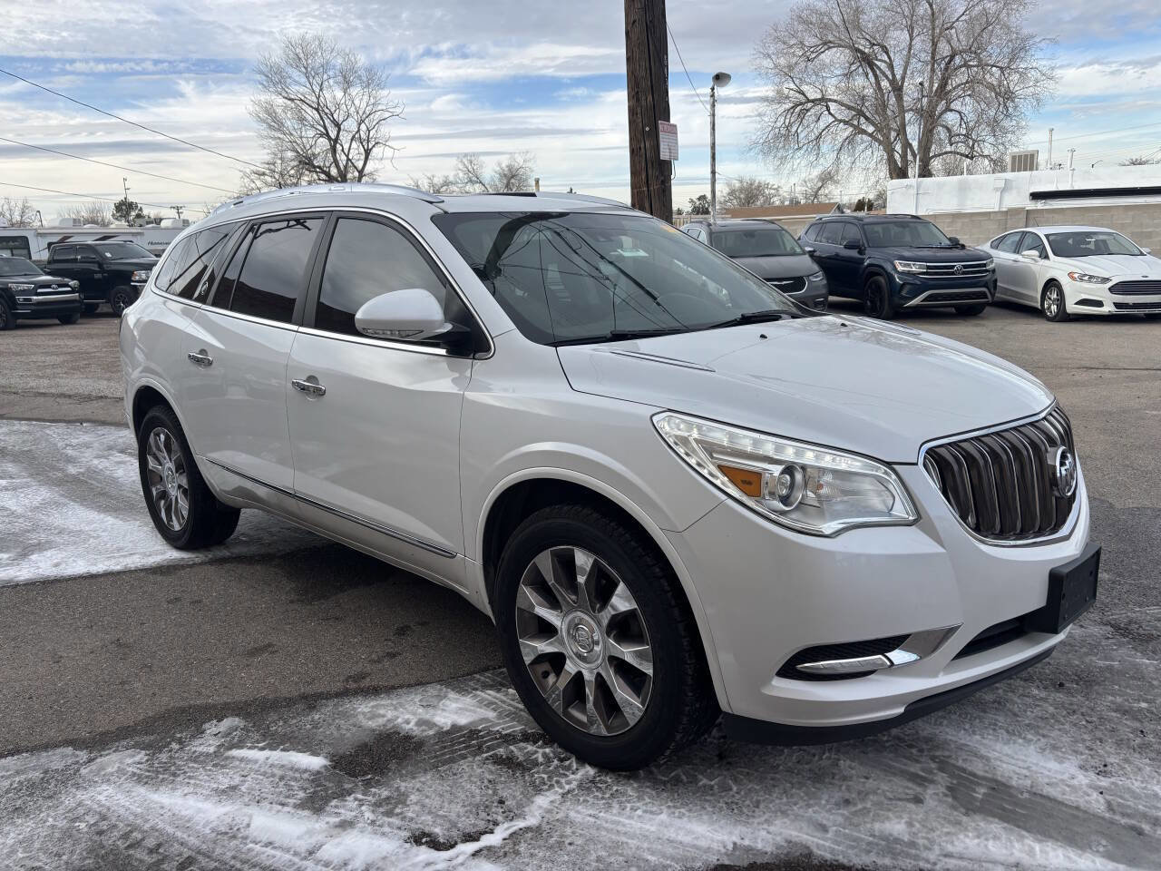 Used 2017 Buick Enclave Premium w/ Experience Buick Package image 2
