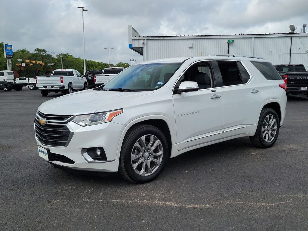 Used 2019 Chevrolet Traverse Premier w/ Driver Confidence II Package image 2
