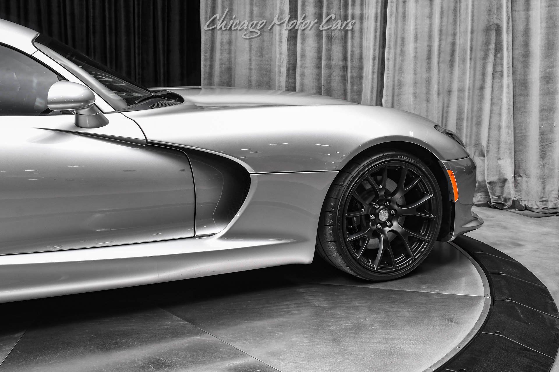 Used 2015 Dodge Viper SRT-10 image 35