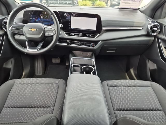 Used 2025 Chevrolet Equinox LT w/ Safety and Technology Package AWD/4WD image 22