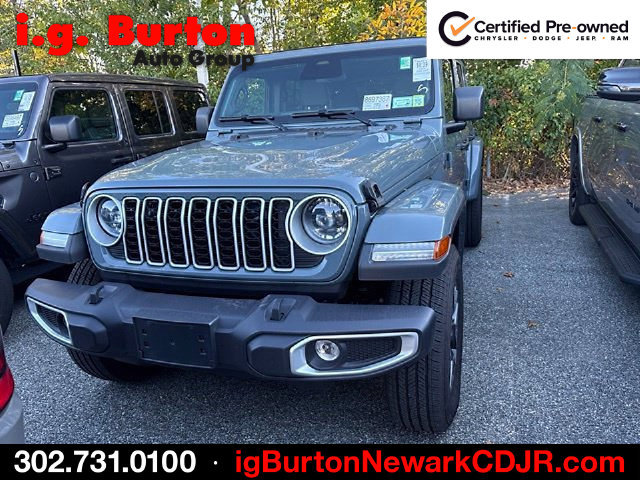 Used 2026 Jeep Wrangler Unlimited Sahara AWD/4WD image 2