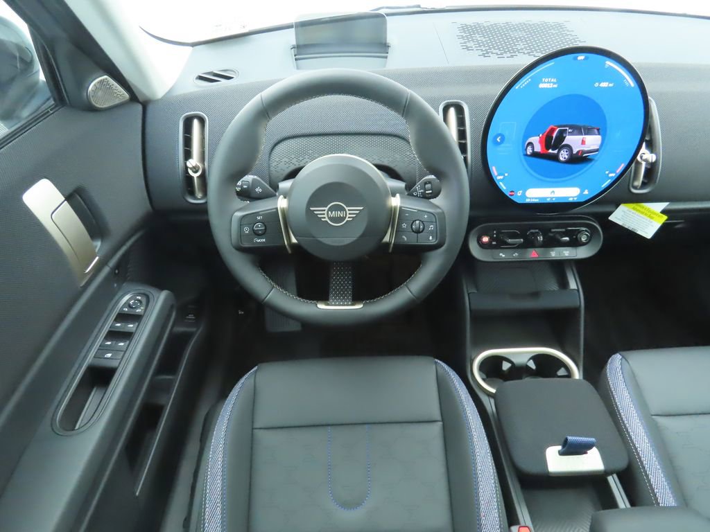 Used 2025 MINI Cooper Countryman S image 12