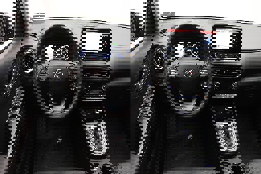 Used 2023 Hyundai Kona Limited image 12